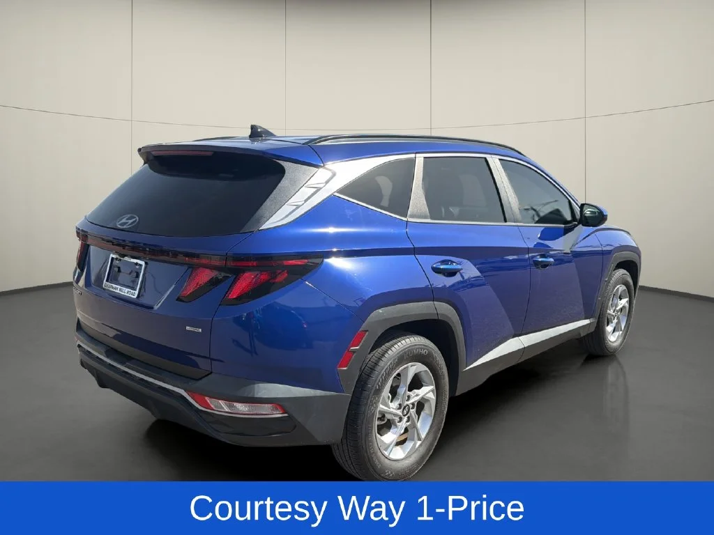 Used 2024 Blue Hyundai SEL image 9