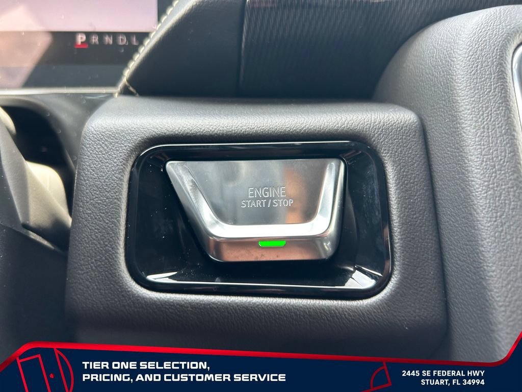 New 2026 Onyx Black GMC Elevation image 29