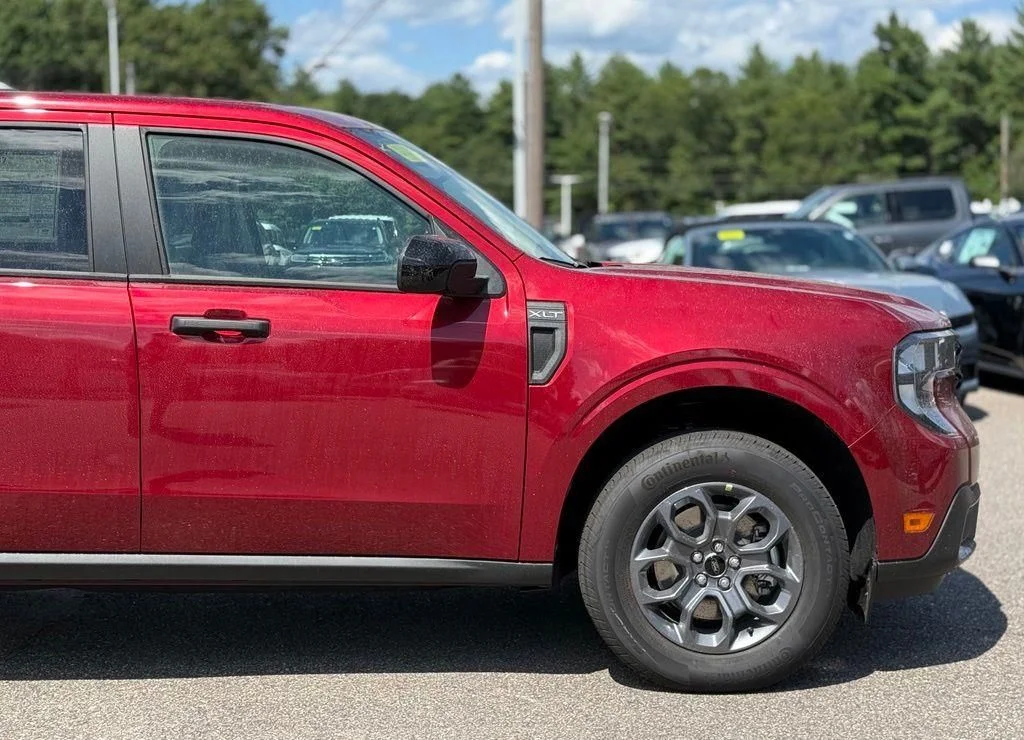 New 2026 Red Ford XLT image 2