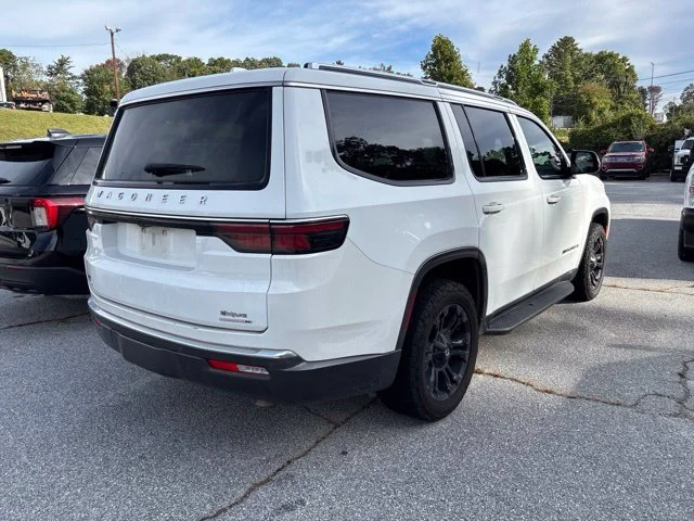 Used 2022 White Jeep Series I image 7