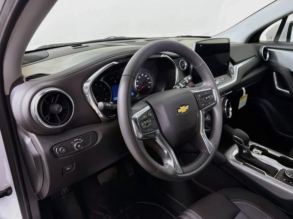 2026 Chevrolet Blazer 2LT - Photo 9