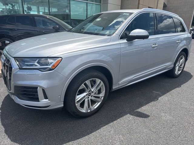 2021 Audi Q7 55 Premium Plus quattro Tiptronic's photo