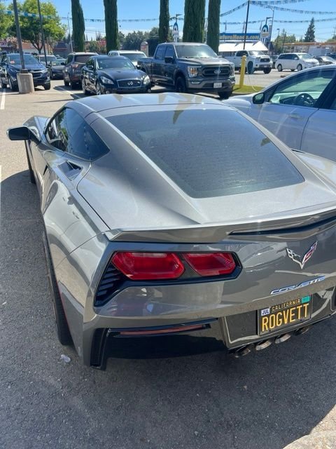 Used 2016 Gray Chevrolet Stingray image 9