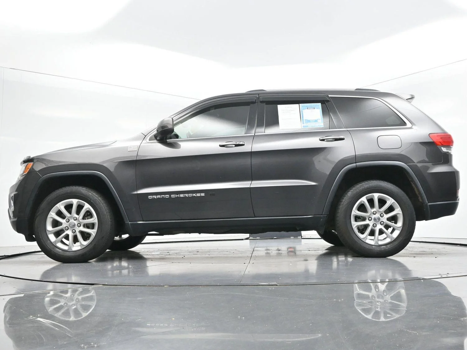 Used 2016  Jeep  image 44