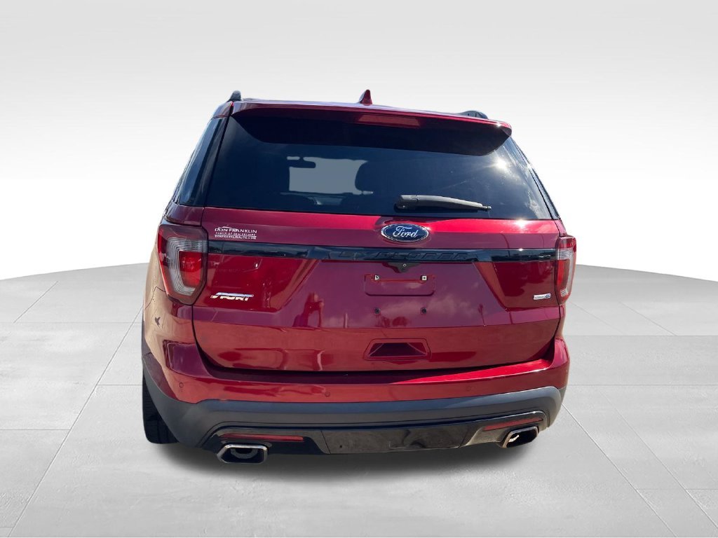 Used 2016 Red Ford Sport image 4