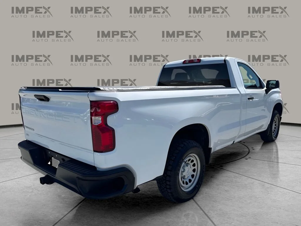 Used 2022 White Chevrolet WT image 5