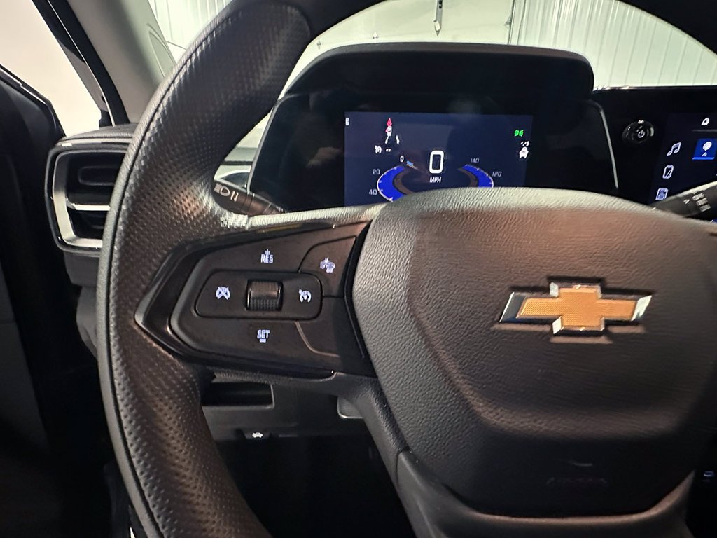 Used 2024 Gray Chevrolet LT image 33