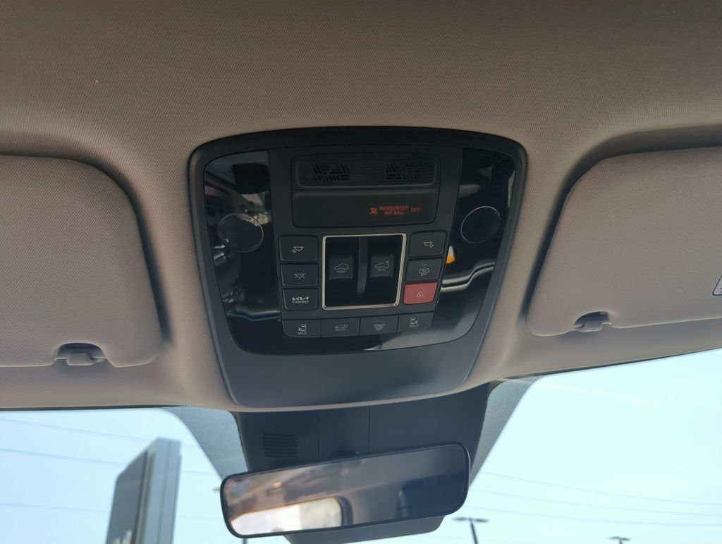 New 2026 Ceramic Silver Kia SX image 27