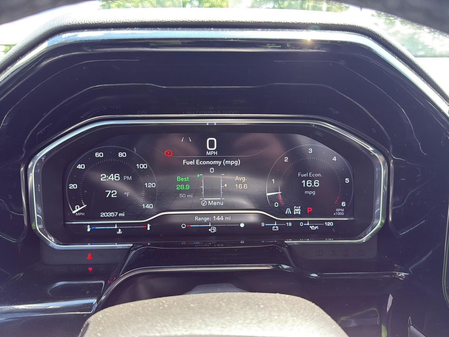 Used 2024 Onyx Black GMC Elevation image 10