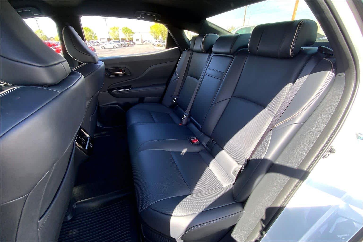 2026 Toyota Crown XLE - Photo 20