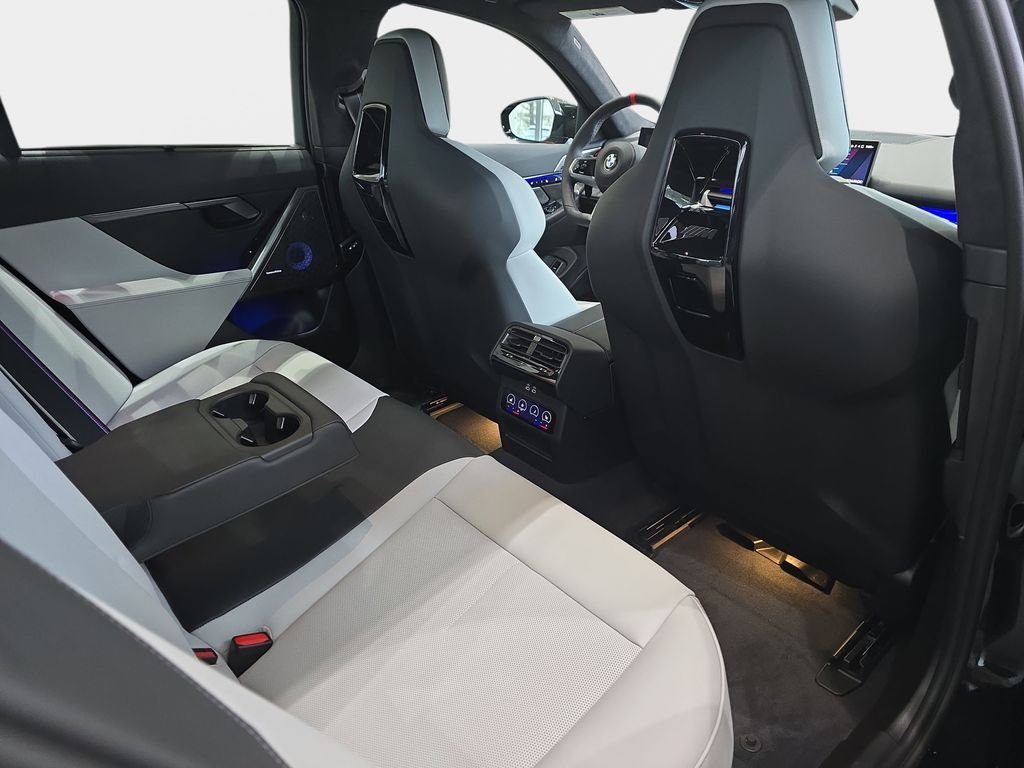 2026 BMW M5 M5 - Photo 8