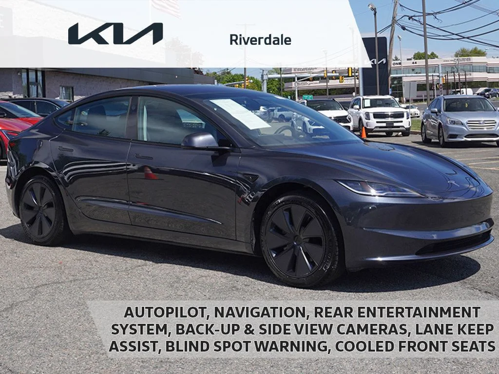 2025 Tesla Model 3 Long Range's photo