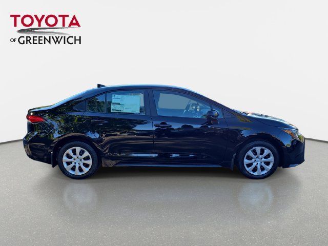 New 2027 Inked Toyota LE image 2