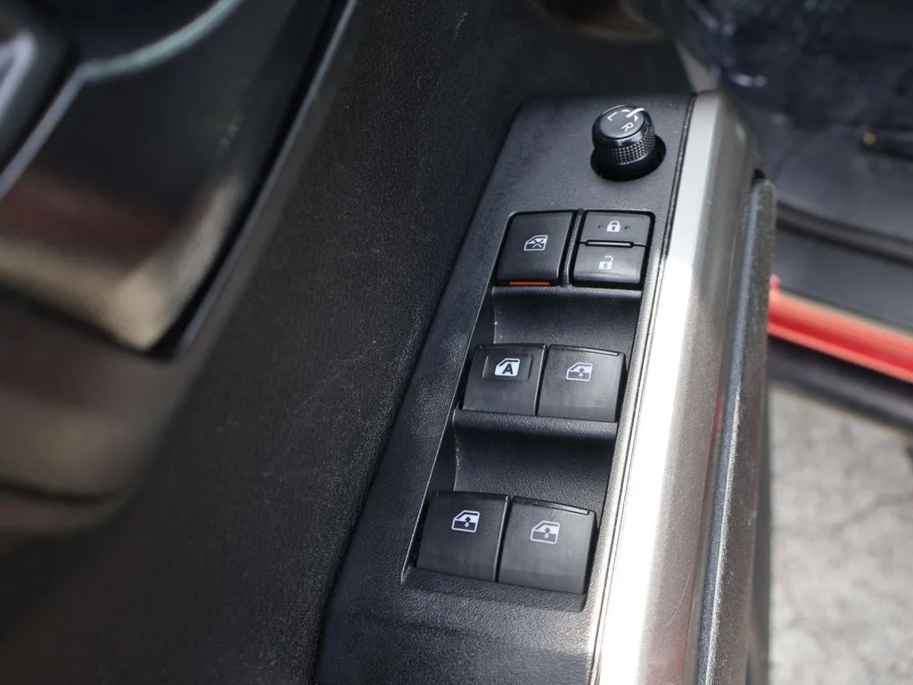 Used 2022 Red Toyota SR5 image 31