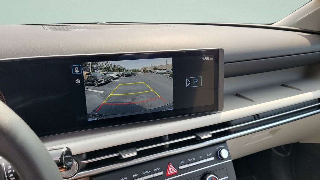 Certified Used 2025 Gray Hyundai SE image 22
