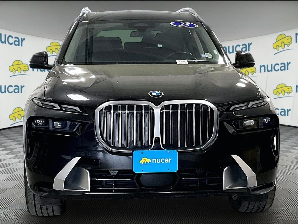 Used 2025 Black BMW xDrive40i image 2