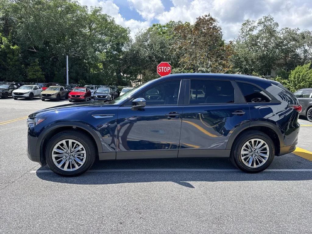 Used 2026 Deep Crystal Blue Mica Mazda 3.3 Turbo Select image 11