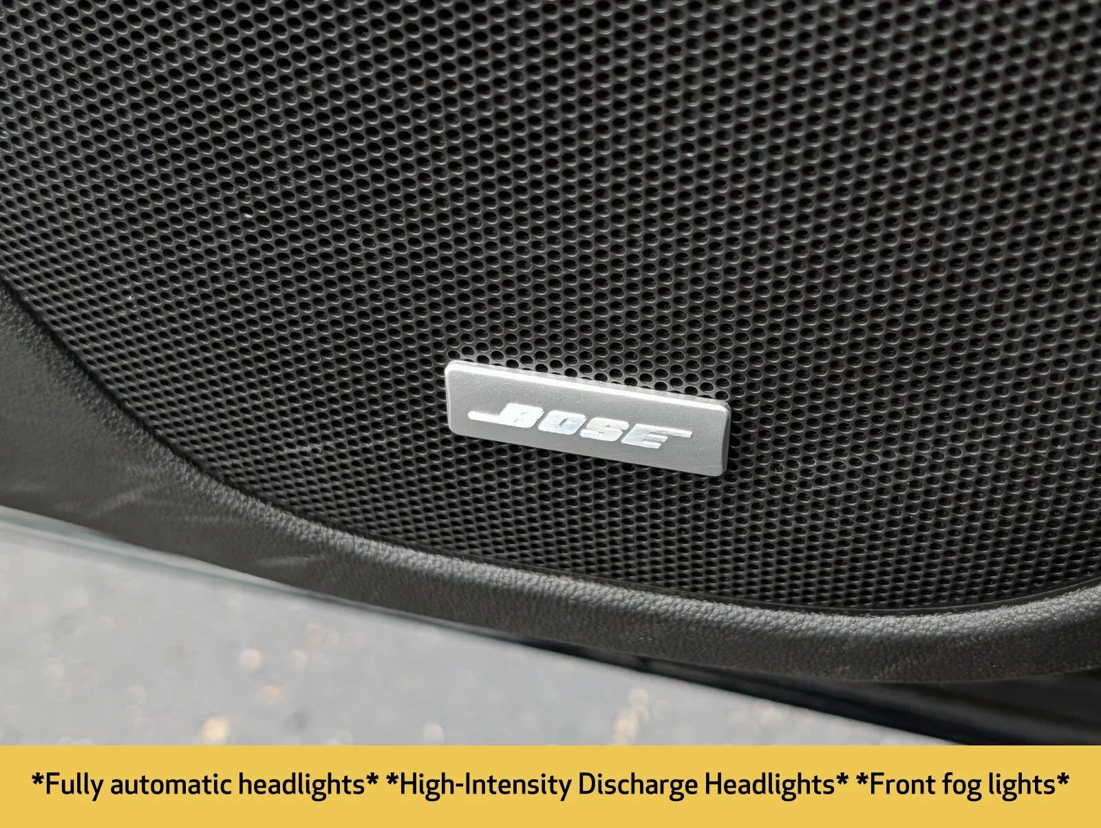 Used 2019 EBONY TWILIGHT METALLIC GMC Denali image 11