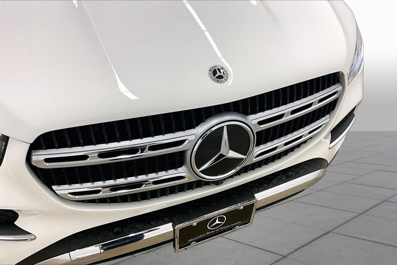Certified Used 2025 Polar White Mercedes-Benz GLE 350 image 28