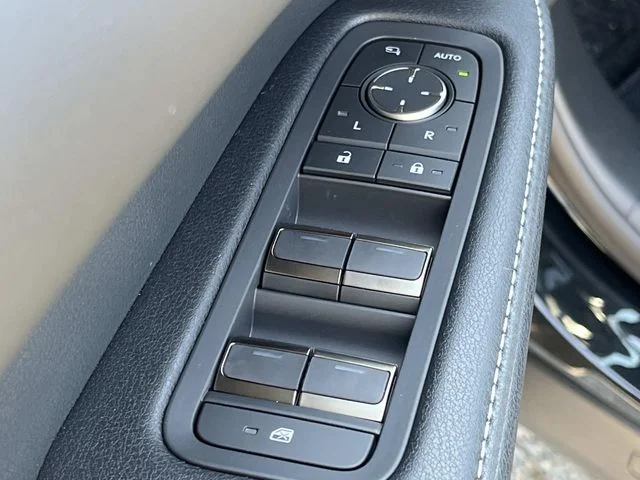 New 2026 Caviar Lexus PREMIUM AWD image 23