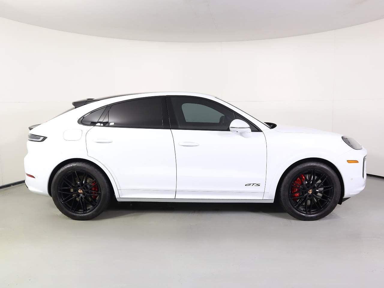Used 2026 White Porsche GTS Coupe image 8