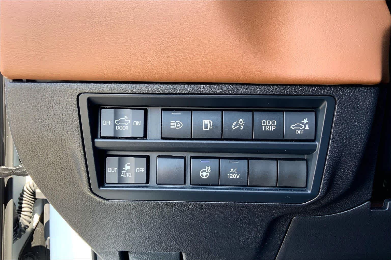 Used 2026 Wind Chill Pearl Toyota 1794 Edition Hybrid image 33