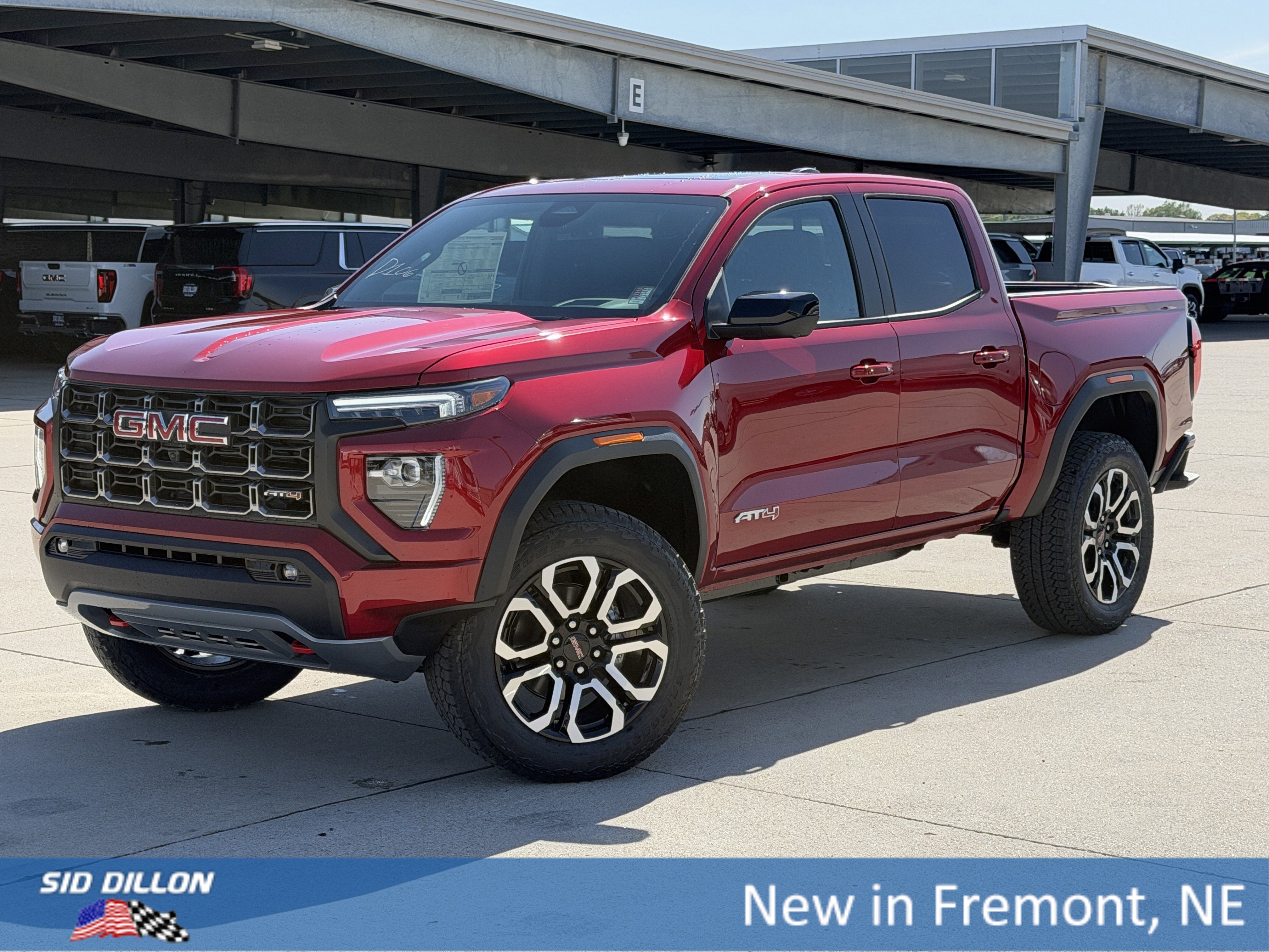 2026 GMC Canyon 4WD AT4 Crew Cab Short Box's photo