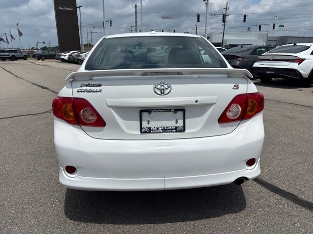 Used 2010 White Toyota S image 6