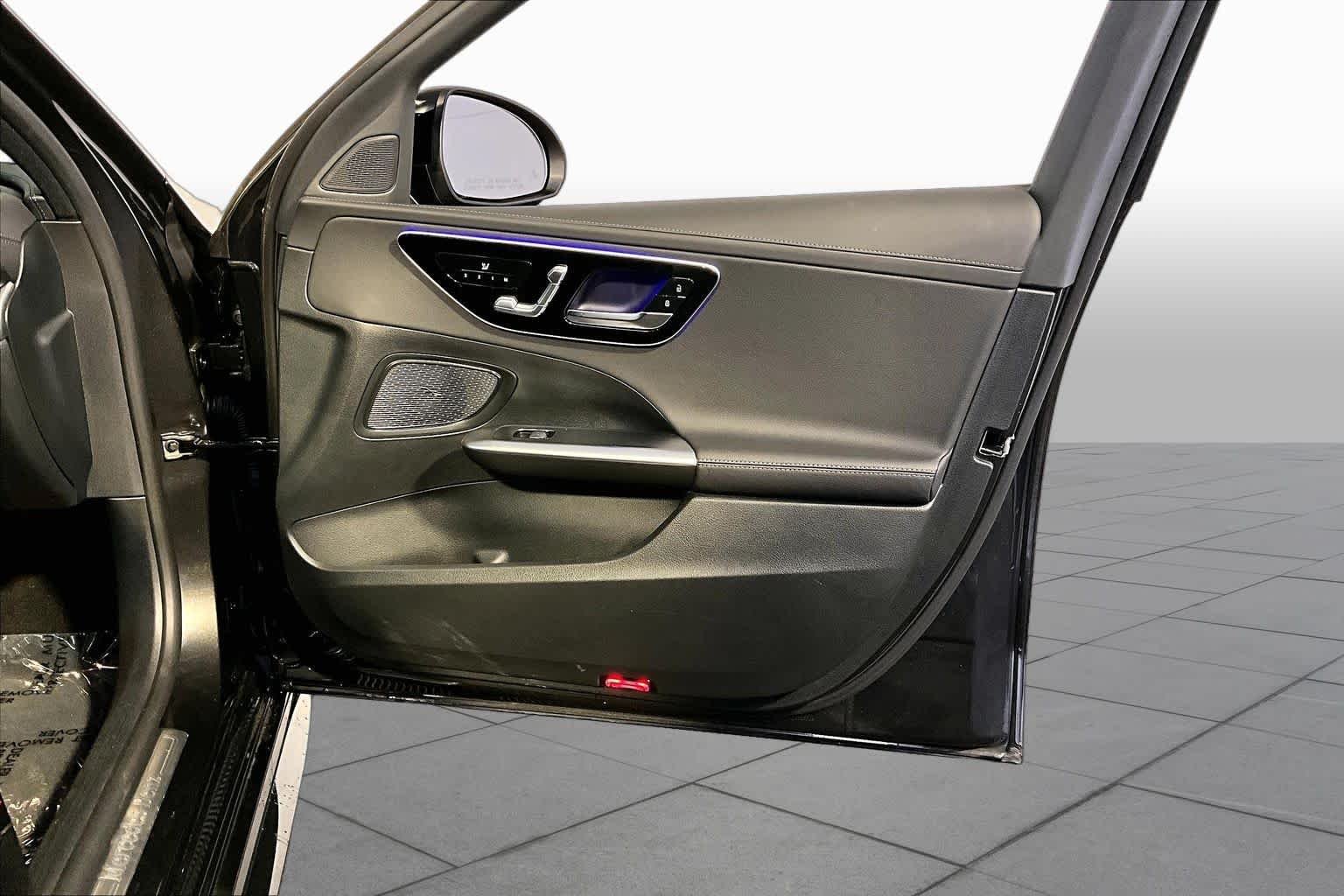 Certified Used 2026 Graphite Grey Metallic Mercedes-Benz C 300 image 22