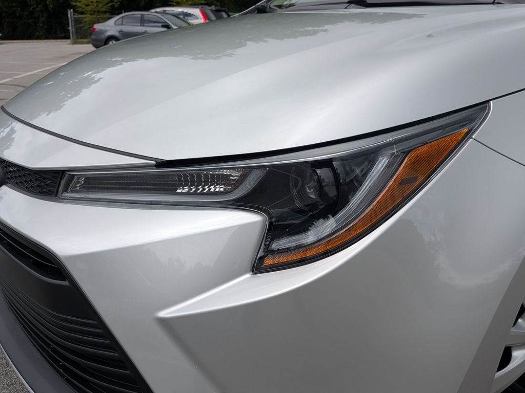 Certified Used 2025 Silver Toyota LE image 8