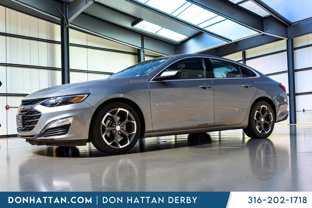 Used 2023 Chevrolet Malibu 1LT with VIN 1G1ZD5STXPF233643 for sale in Augusta, KS
