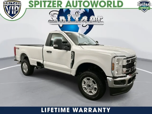 2027 Ford F-350 Super Duty XLT