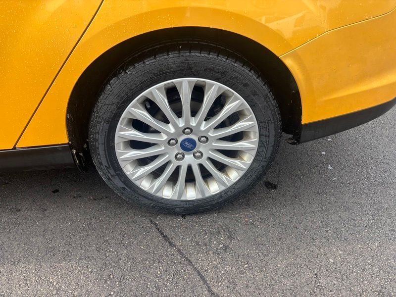 Used 2012 Yellow Ford Titanium image 15