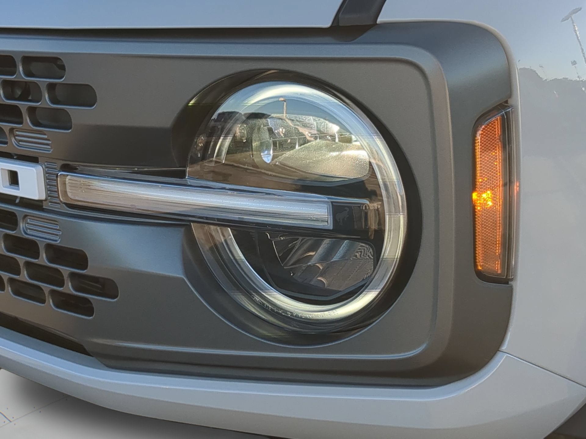 New 2026 Avalanche Gray Ford Badlands® image 41