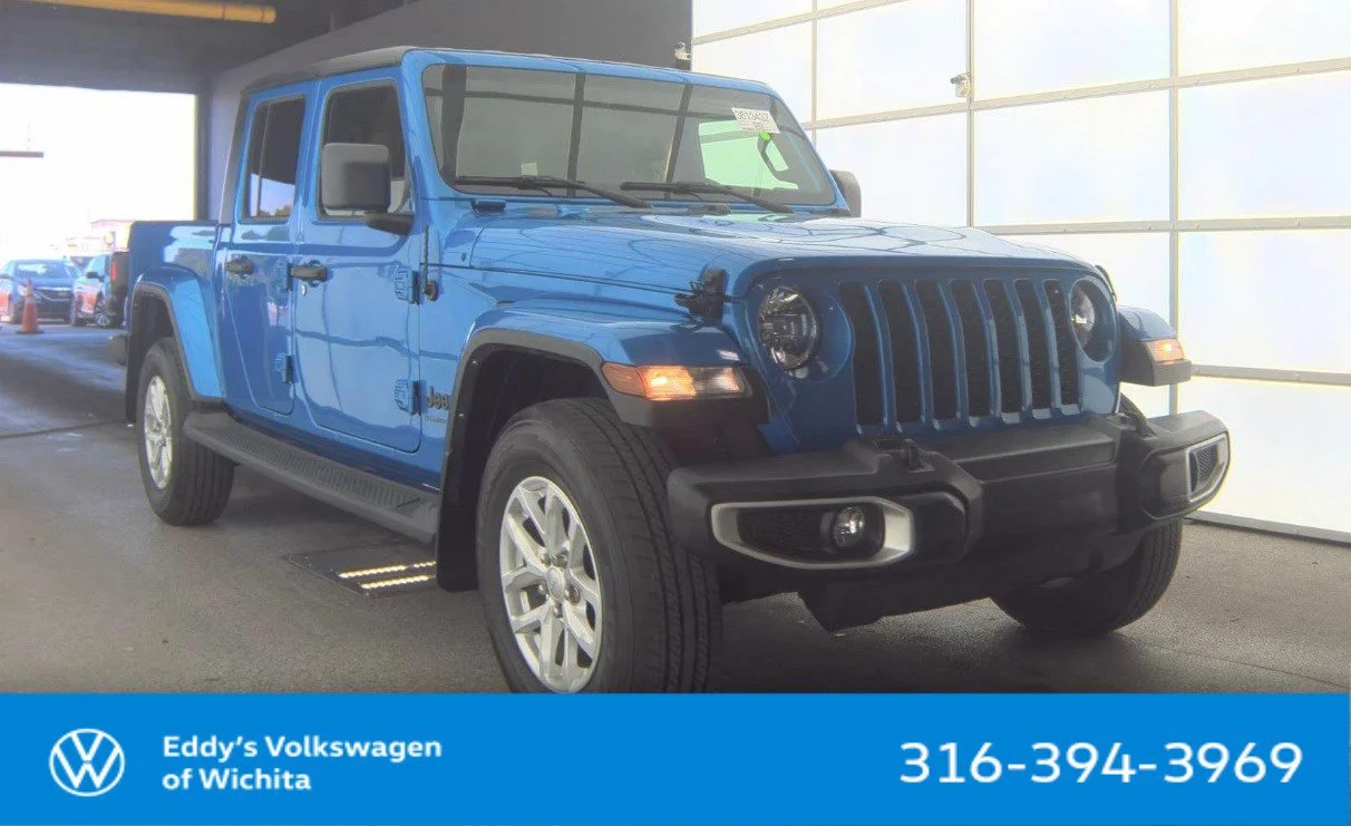 2023 Jeep Gladiator Sport S's photo