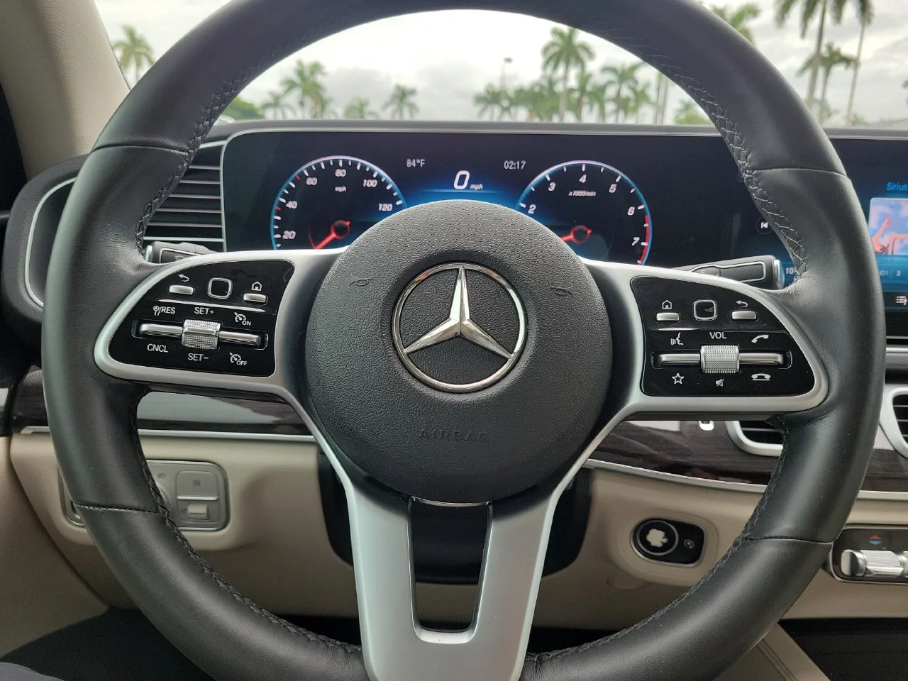 Used 2020 White Mercedes-Benz GLE 350 image 29