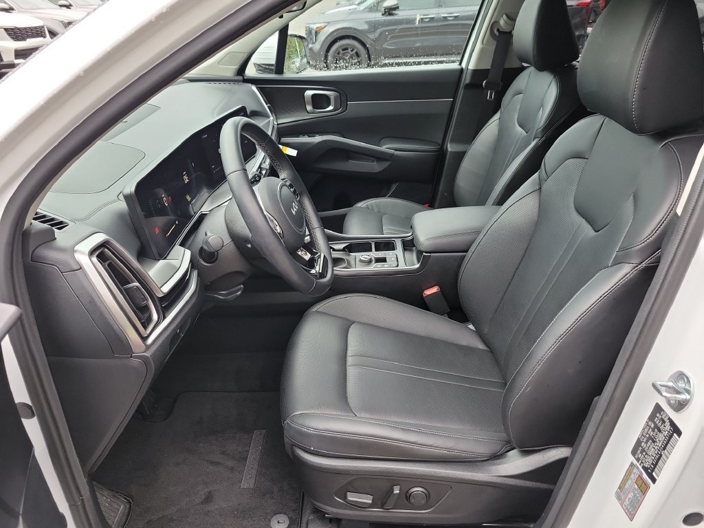 Certified Used 2025 Glacial White Pearl Kia S image 21