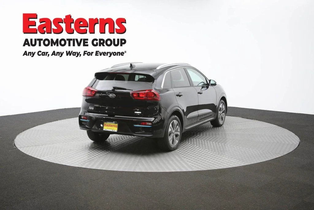 Used 2021 Black Kia EX image 37