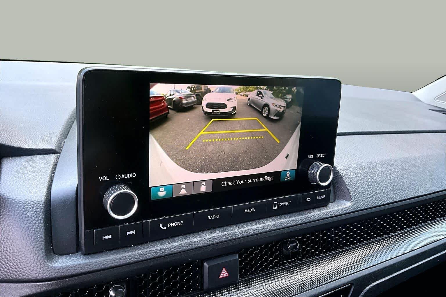 Used 2025 Platinum White Pearl Honda EX image 28