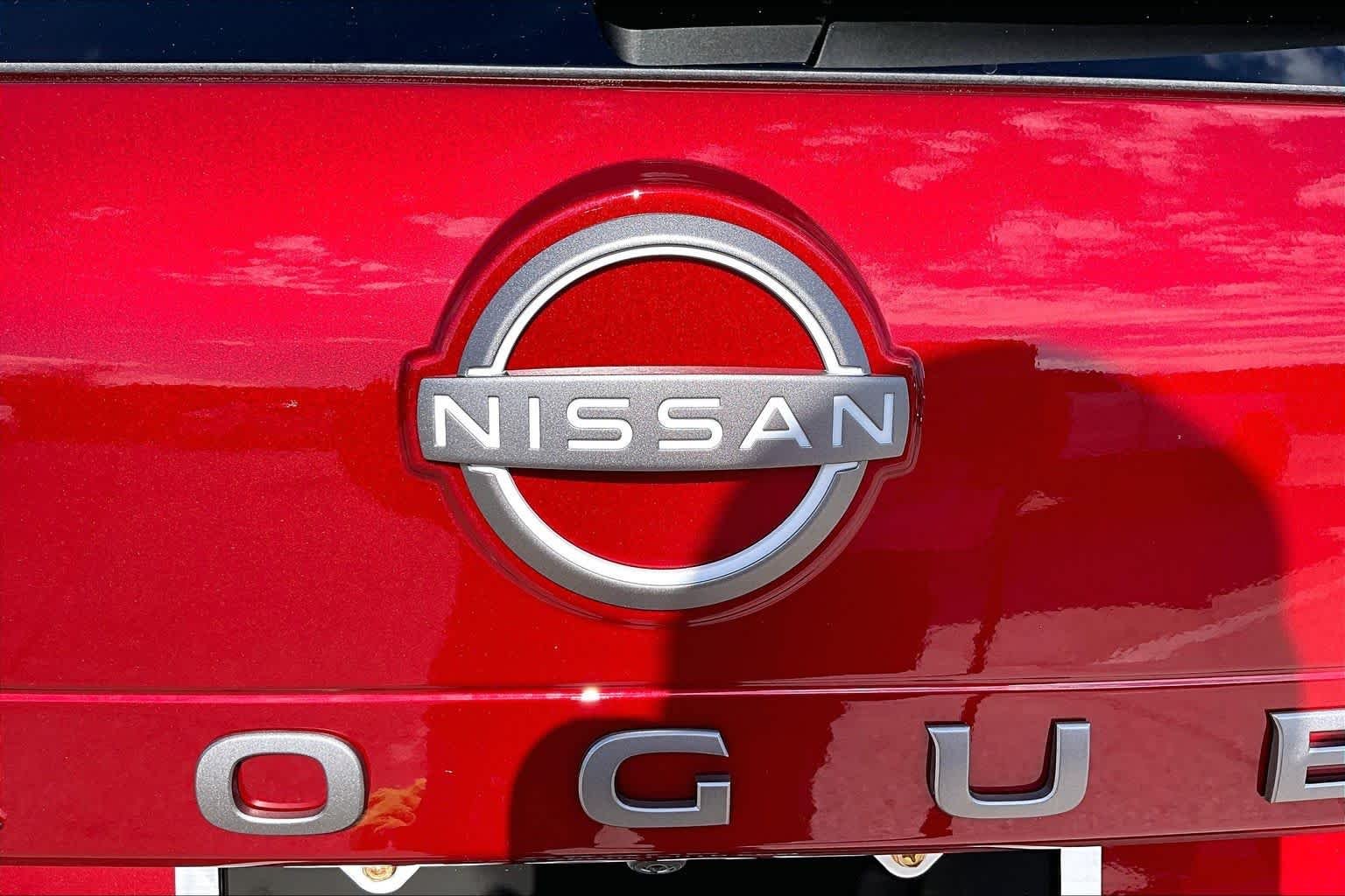 New 2027 Scarlet Ember Tintcoat Nissan S image 15