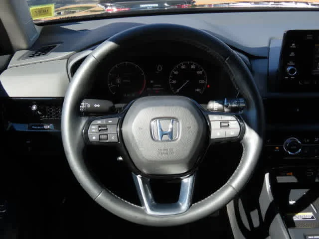 Used 2024 Crystal Black Pearl Honda EX-L image 18
