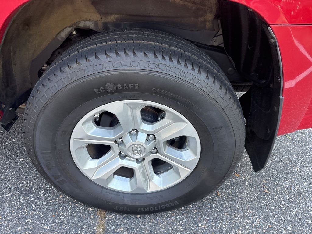 Used 2021 Red Toyota SR5 image 21