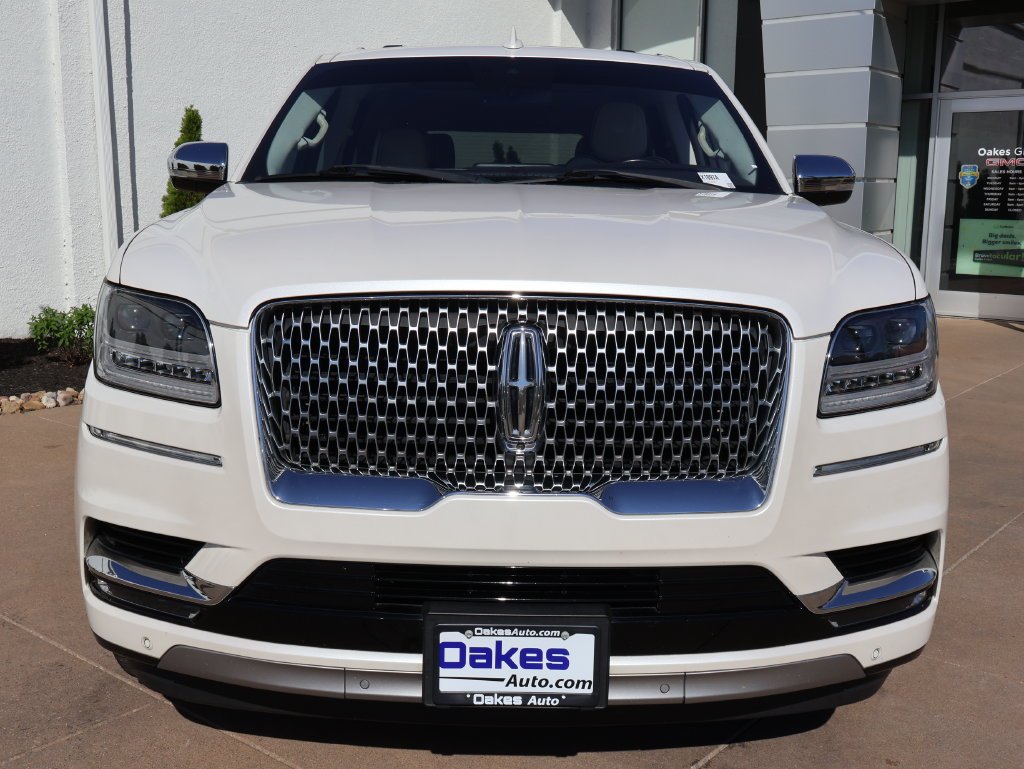 Used 2018 Lincoln Navigator Black Label with VIN 5LMJJ2TT4JEL13133 for sale in Kansas City