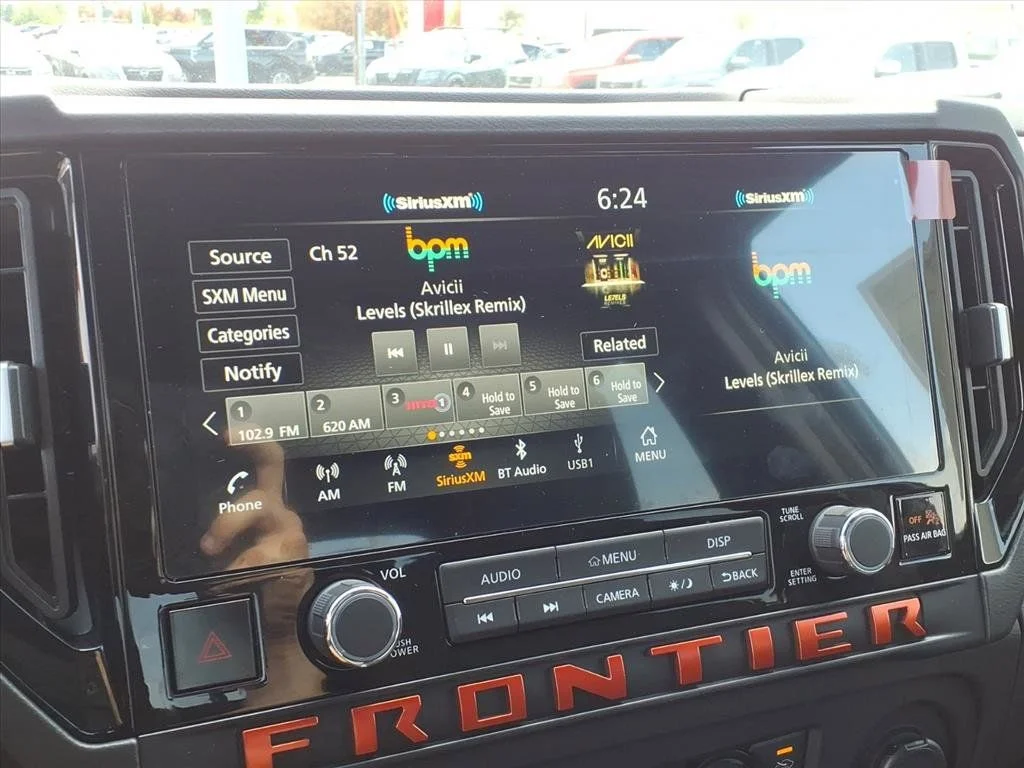 2026 Nissan Frontier PRO-4X - Photo 12