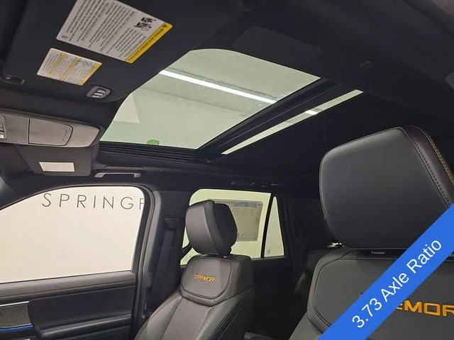 New 2027 Agate Black Metallic Ford Tremor® image 34