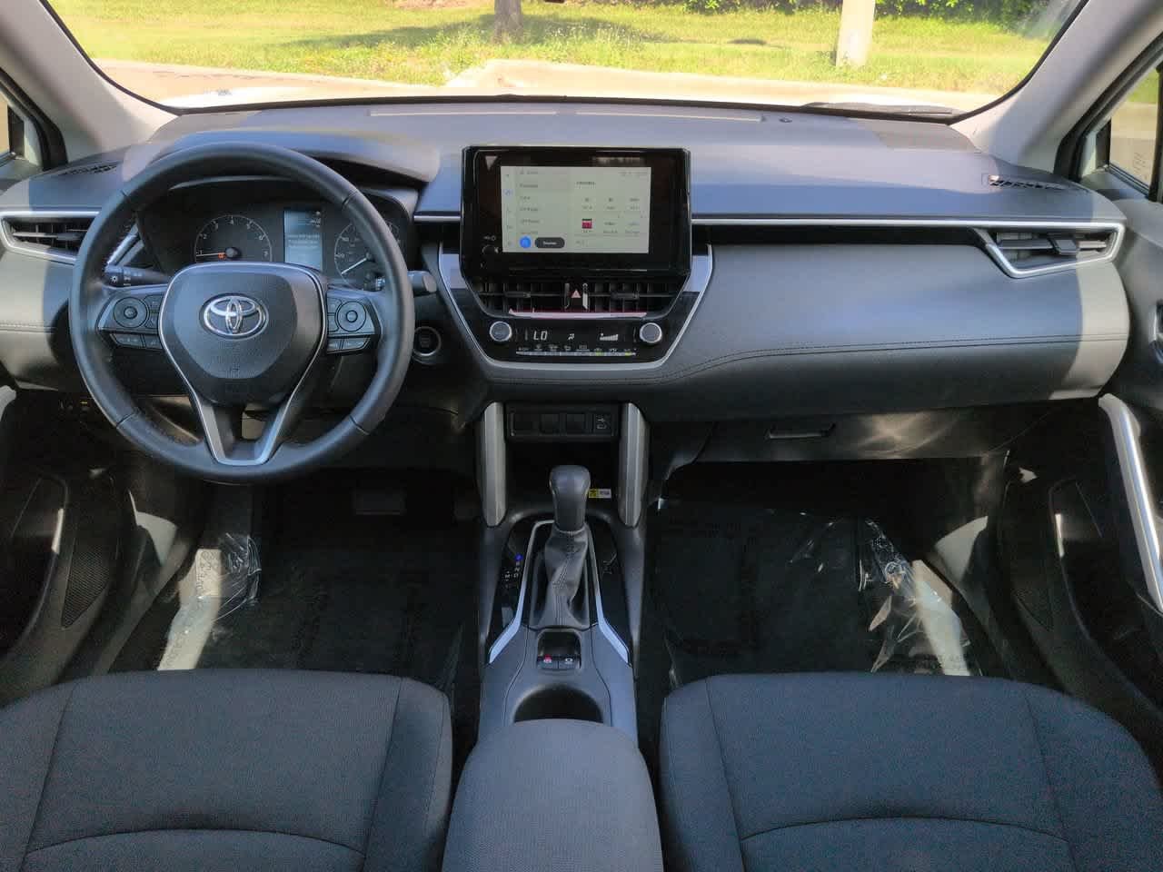 Certified Used 2023 Wind Chill Pearl Toyota LE image 14