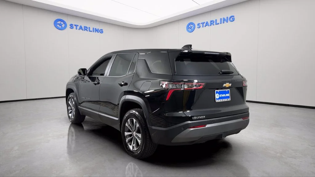 Used 2026 Mosaic Black Metallic Chevrolet LT image 6