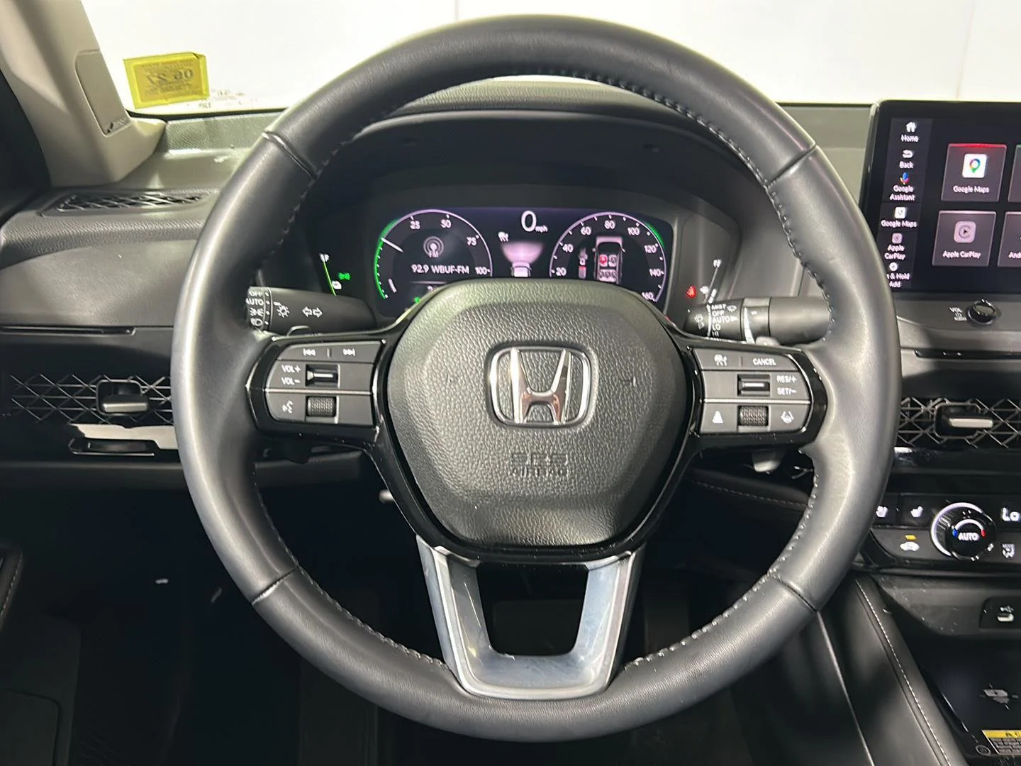 Used 2023 Platinum White Pearl Honda Touring image 32