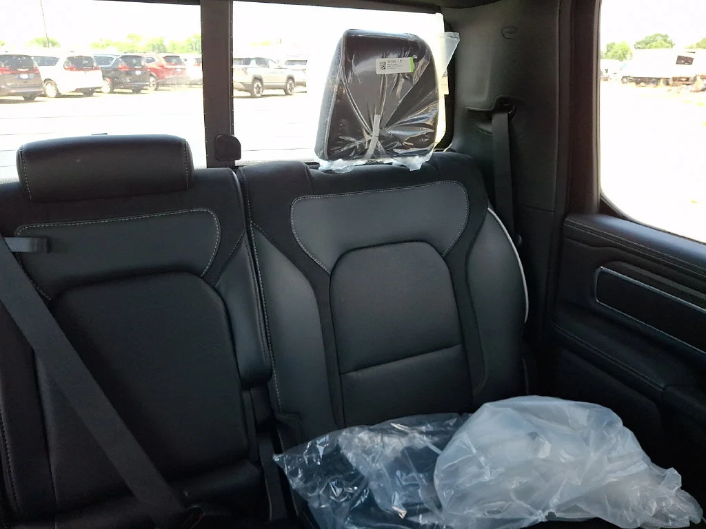 New 2026 Bright White Clear-Coat Exterior Paint RAM Laramie image 15