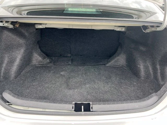 Used 2016 Silver Toyota S Plus image 31